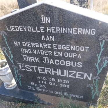 ESTERHUIZEN Dirk Jacobus 1939-1995