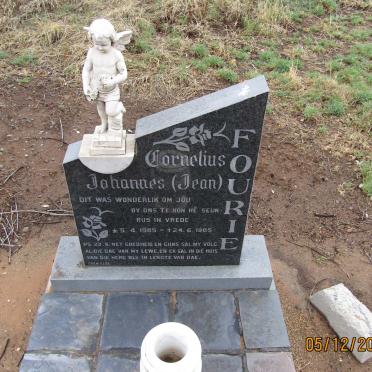 FOURIE Cornelius Johannes 1985-1985