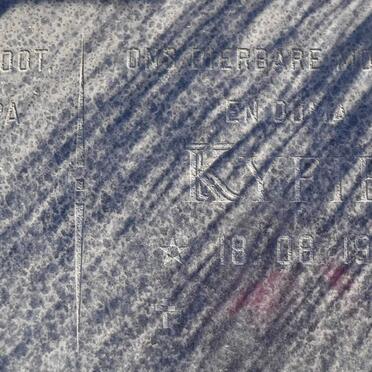 FERREIRA Jan 1952-2003 &amp; Kyfie 1955-