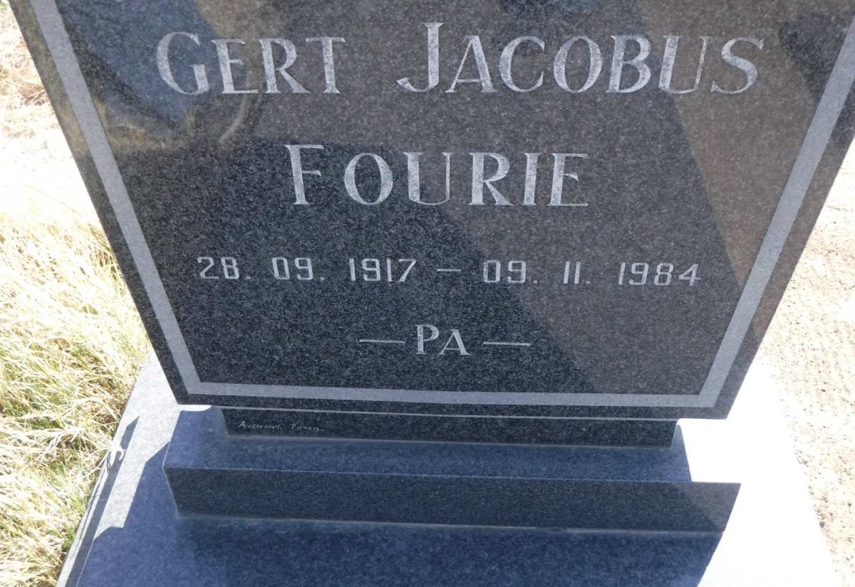 FOURIE Gert Jacobus 1917-1984