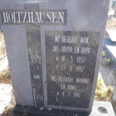HOLTZHAUSEN Archie 1937-1997 &amp; Rosa 1943-