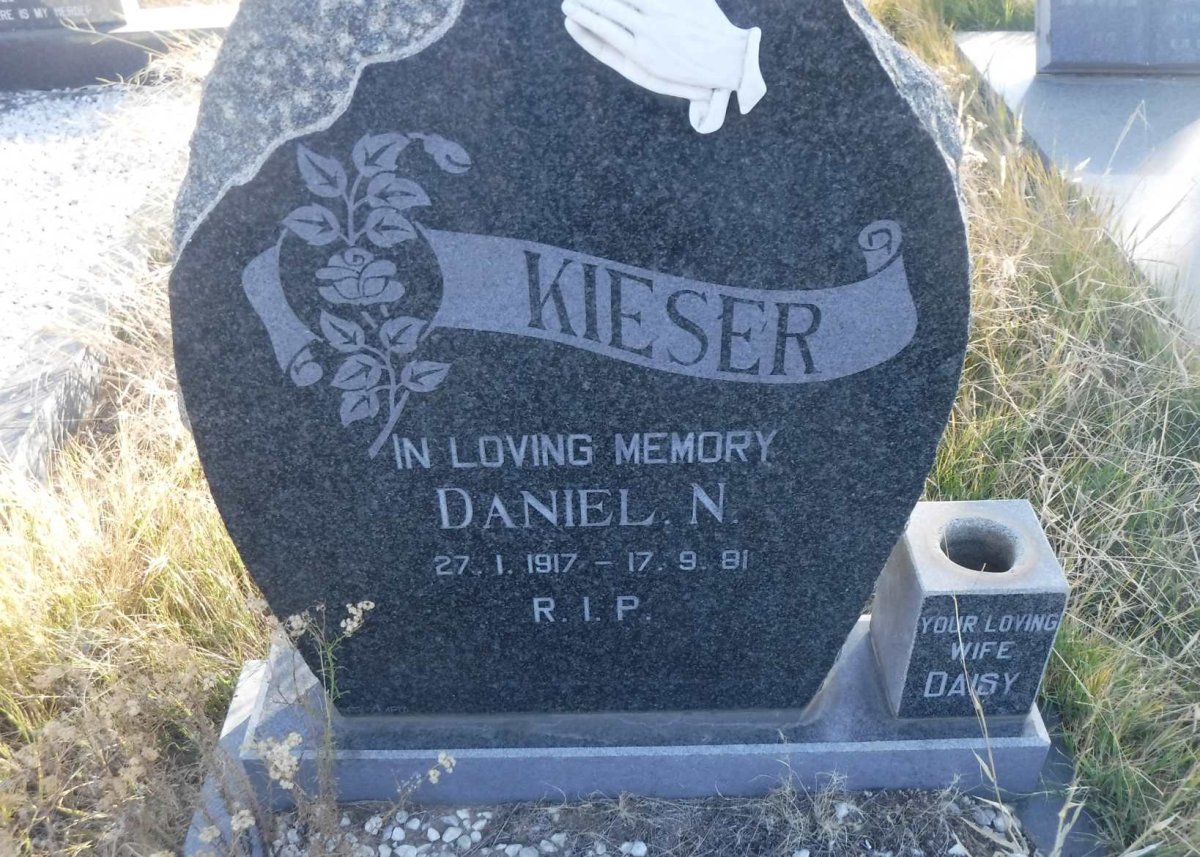 KIESER Daniel N. 1917-1981