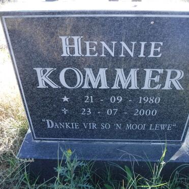 KOMMER Hennie 1980-2000