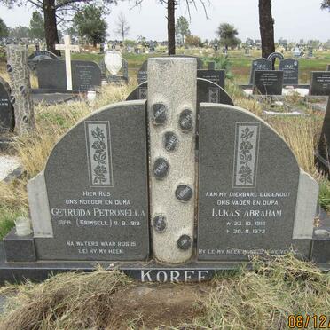 KORFF Lukas Abraham 1918-1972 &amp; Gertruida Petronella GRIMSELL 1919-
