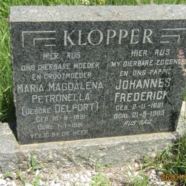 KLOPPER Johannes Frederick 1881-1963 &amp; Maria Magdalena Petronella DELPORT 1891-1981
