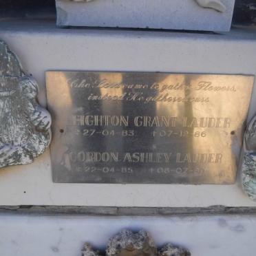 LAUDER Leighton Grant 1983-1986 :: LAUDER Gordon Ashley 1985-1989