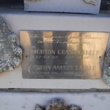 LAUDER Leighton Grant 1983-1986 :: LAUDER Gordon Ashley 1985-1989