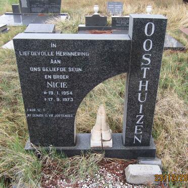 OOSTHUIZEN Nicie 1954-1973