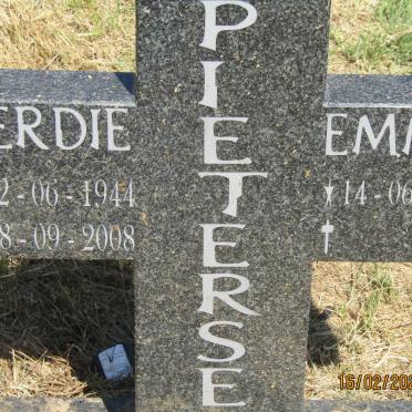 PIETERSE Ferdie 1944-2008 &amp; Emmie 1947 -