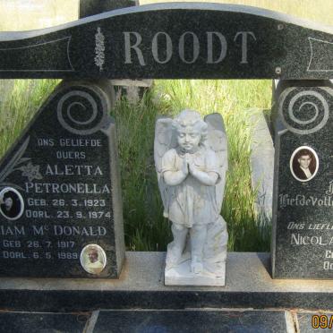 ROODT William McDonald 1917-1989 &amp; Aletta Petronella 1923-1974 :: ROODT Nicolaas Jacobus 1943-1962
