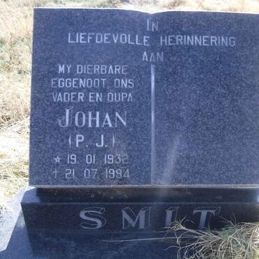 SMIT P.J. 1932-1994
