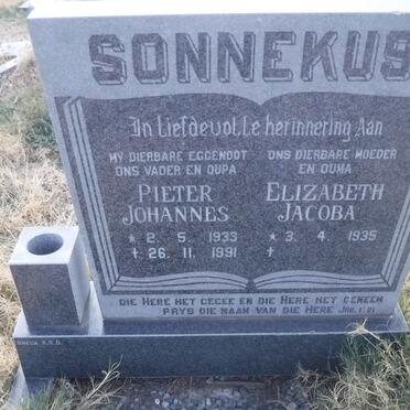 SONNEKUS Pieter Johannes 1933-1991 &amp; Elizabeth Jacoba 1935-
