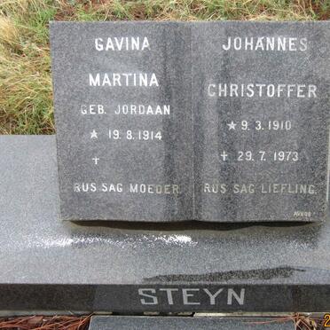 STEYN Johannes Christoffer 1910-1973 &amp; Gavina Martina JORDAAN 1914-