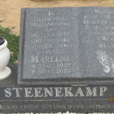 STEENEKAMP Marlene 1955-2020