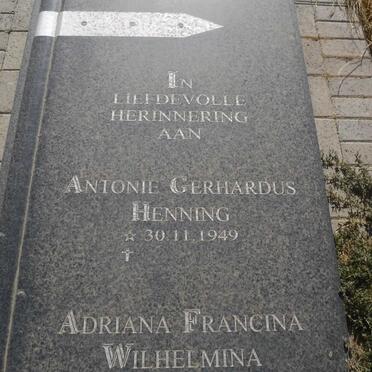 SWANEPOEL Antonie Gerhardus Henning 1949- &amp; Adriana Francina Wilhelmina 1953-