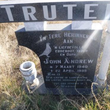 T - Vanne :: Surnames - T