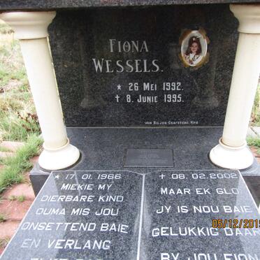 WESSELS Mieke 1966-2002 :: WESSELS Fiona 1992-1995