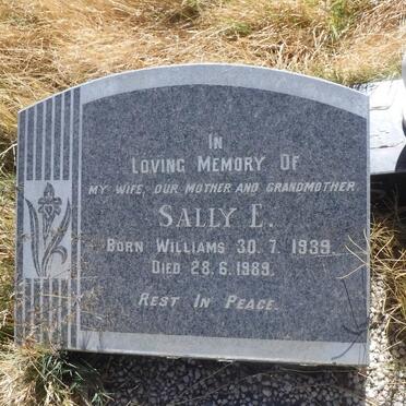 WILLIAMS Sally E. nee WILLIAMS 1939-1989