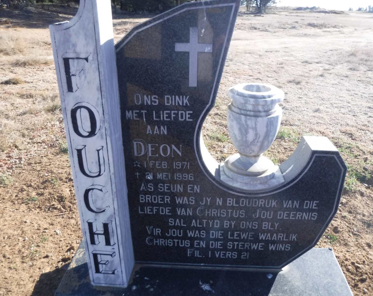 FOUCHE Deon 1971-1996