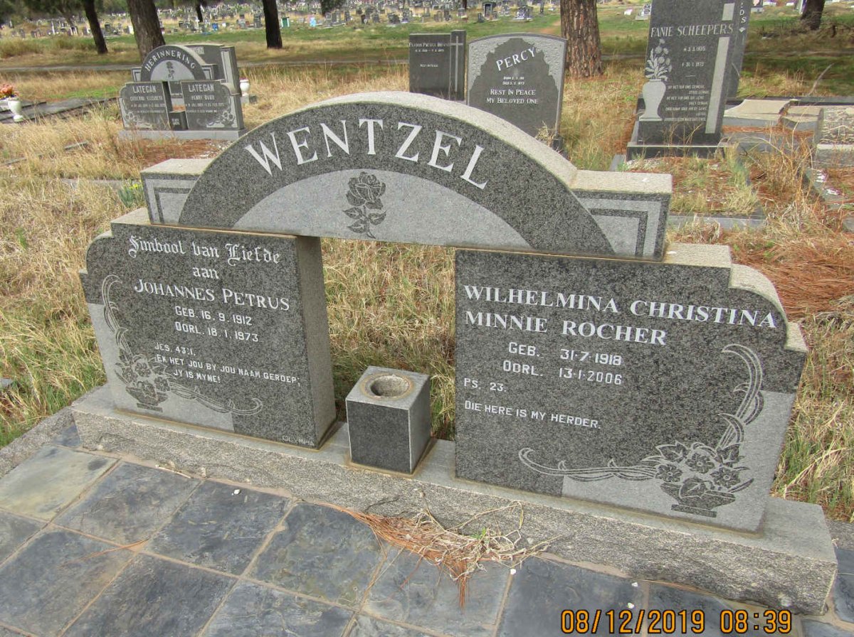 WENTZEL Johannes Petrus 1912-1973 &amp; Wilhelmina Christina Minnie Rocher 1918-2006