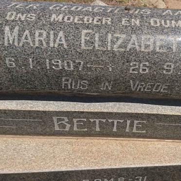 KOTZE Gerhardus Dirk 1894-1976 &amp; Maria Elizabeth 1907-1993