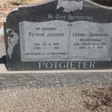 P - Vanne :: Surnames - P