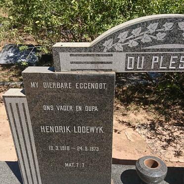 PLESSIS Hendrik Lodewyk, du 1918-1973 &amp; Helena Aletta Elizabeth 1923-2003