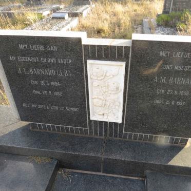 BARNARD J.L. 1894-1962 & A.M. 1896-1997