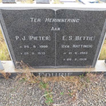 FOURIE P.J. 1900-1979 & E.S. HATTINGH 1903-1978