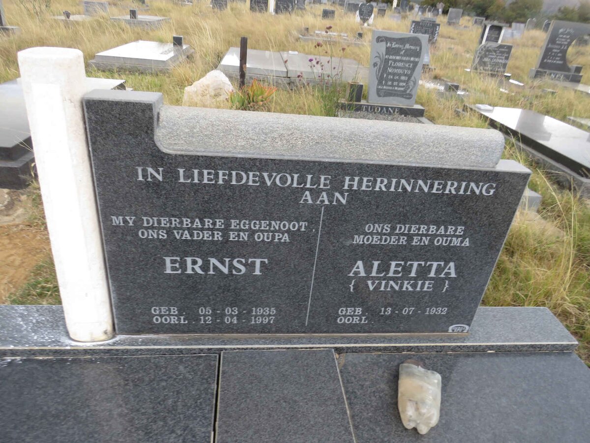NEST Ernst, van der 1935-1997 & Aletta 1932-