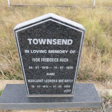 TOWNSEND Ivor Frederick Hugh 1910-1970 & Margaret Leonora BAYLY 1912-2005