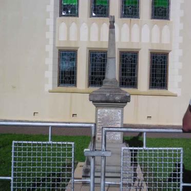 Free State, ZASTRON, NG Kerk, Oorlogsmonument &amp; Gedenkmuur