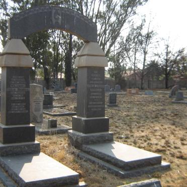 ODENDAAL Jesaias Jacobus 1853-1967 &amp; Willemina Cecilia ERASMUS 1899-1951