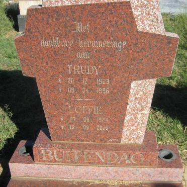 BUITENDAG Loffie 1924-2006 &amp; Trudy 1923-1996