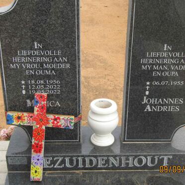 BEZUIDENHOUT Johannes Andries 1955 - & M?ica 1956-2022