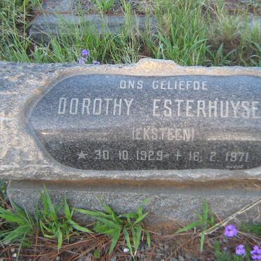 ESTERHUYSEN Dorothy nee EKSTEEN 1929-1971