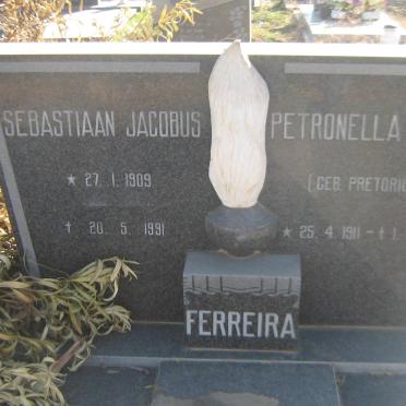 FERREIRA Sebastiaan Jacobus 1909-1991 &amp; Petronella Maria PRETORIUS 1911-1977