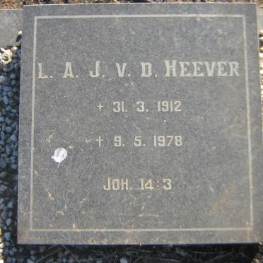 HEEVER L.A.J., v.d. 1912-1978