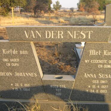 NEST Gideon Johannes, van der 1921-1984 &amp; Anna Susanna SMIT 1927-1983