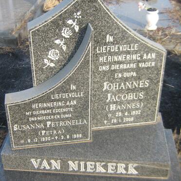NIEKERK Johannes Jacobus, van 1932-2008 &amp; Susanna Petronella 1930-1998