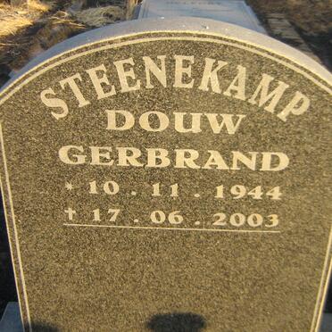 STEENEKAMP Douw Gerbrand 1944-2003