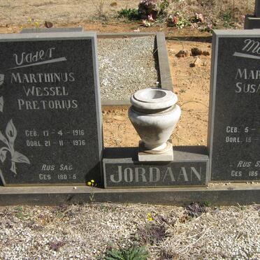 JORDAAN Marthinus Wessel Pretorius 1916-1976 &amp; Martha Susanna 1924-1991