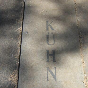 KUHN Eben 1924-1993 &amp; Bee 1926-