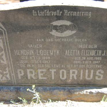PRETORIUS Hendrik Lodewyk 1899-1947 &amp; Aletta Elizabeth J. W. 1905-1947