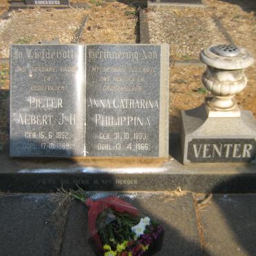 VENTER Pieter Albert J. H. 1892-1969 &amp; Anna Catharina Philippina 1893-1966