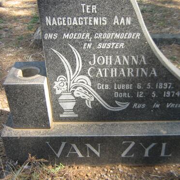 ZYL Johanna Catharina, van nee LUBBE 1897-1974