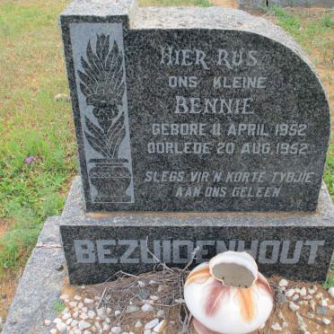 BEZUIDENHOUT Bennie 1952-1952