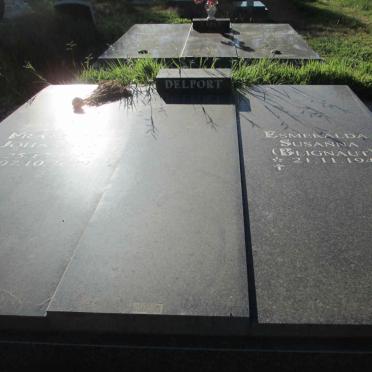 DELPORT Francois Johannes 1942-2009 &amp; Esmeralda Susanna BLIGNAUT 1945-