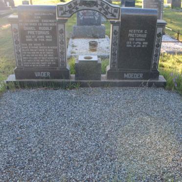 PRETORIUS Daniel Rudolf 1883-1950 &amp; Hester C. GOOSEN 1888-1971