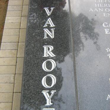 ROOYEN Reyneke, van 1952- &amp; Catharina Elizabeth 1955-2014